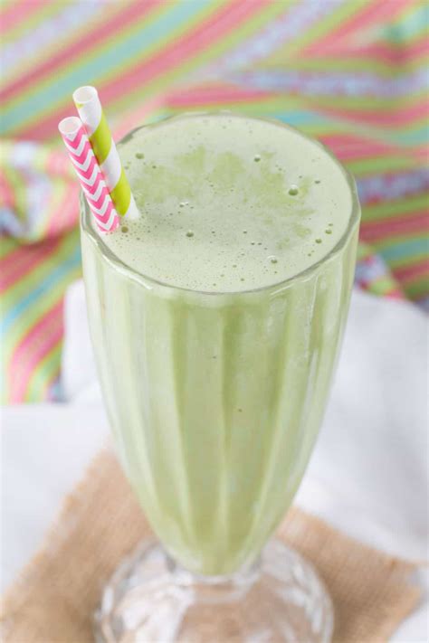 Mint Smoothie Healthy Shamrock Shake Cupcakes And Kale Chips
