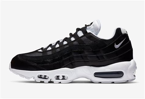 Available Now Air Max 95 Black And White Pack House Of Heat