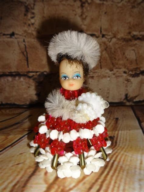 Vintage Safety Pin Doll Beaded Holiday Muff Red White Beads 4 Brunette