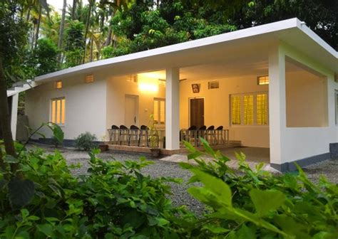 Where is the farm house india located? DAVIS FARM HOUSE (Munnar, Kerala) - Updated 2019 Prices ...