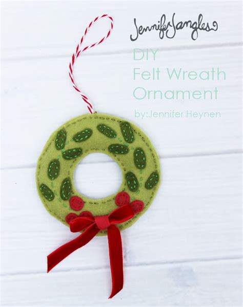 Jennifer Jangles Blog Felt Wreath Ornament