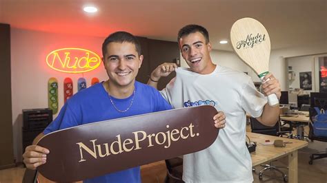 Han Creado Una Marca De Ropa De Con A Os Nude Project Youtube