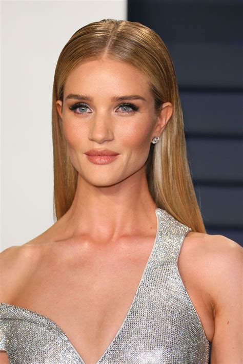 Oscars 2019 Hair And Makeup Oscar Hairstyles Formal Hairstyles For