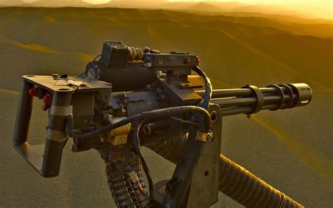 วอลเปเปอร์ ยานพาหนะ ทหาร เครื่อง ปืนกล M134 Minigun ภาพหน้าจอ