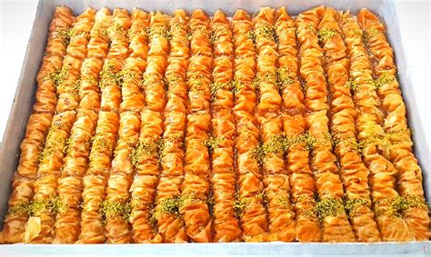 Hazır Yufkadan Burma Baklava Tarifi Evdeki Pastane