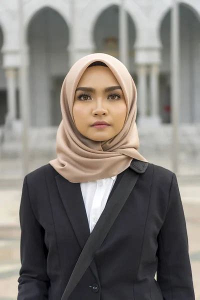 malaysian woman