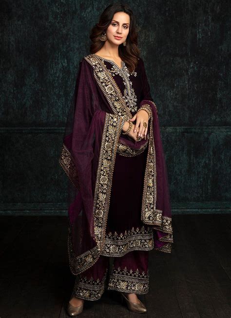 Deep Plum And Wine Velvet Palazzo Suit In Velvet Dress Designs Velvet Pakistani Dress
