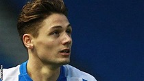 Rob Hunt: Brighton defender joins Oldham Athletic on loan - BBC Sport