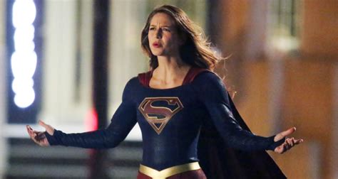 Melissa Benoist Teases Supergirl Season Two Story Lines Melissa