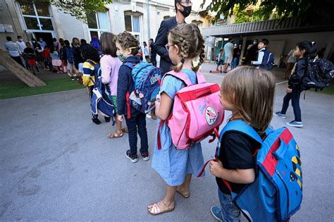 Vacances Scolaires Voici Le Calendrier Pour L Ann E