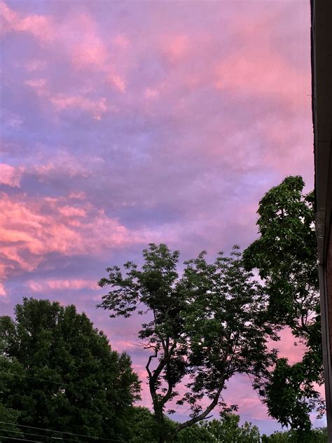 Beautiful pink purple sunsets in N.C.5/28/2017 Sunday.Pic taken by Judy Soto | Purple sunsets ...