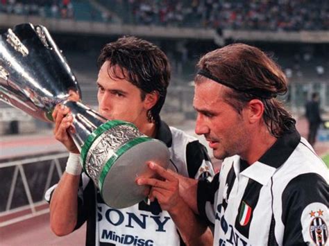 Inutile ricordare che il conte giocatore in 13 anni di juventus, dove lo volle fortemente trapattoni, ha vinto tutto e in poi l'occasione siena e l'occasionissima juventus, con la nascita del conte di oggi. Inzaghi: "stage Italia? Io sto con Conte"