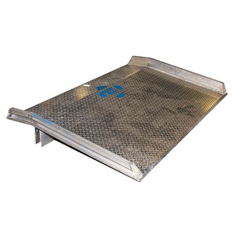 60 X 60 Bluff Aluminum Dock Board With Welded Aluminum Curbs 10000