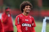 Willian Arão deve integrar debandada de jogadores no Flamengo ...