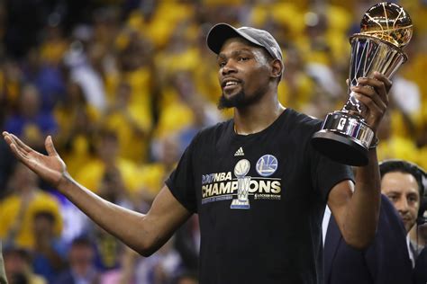 Kevin Durant Gets Into Ill Advised Sex Argument With Twitter Troll