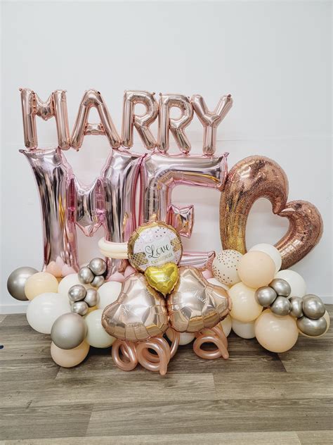 Marry Me Marquis Balloon Sculpture Fancy Balloonzilla
