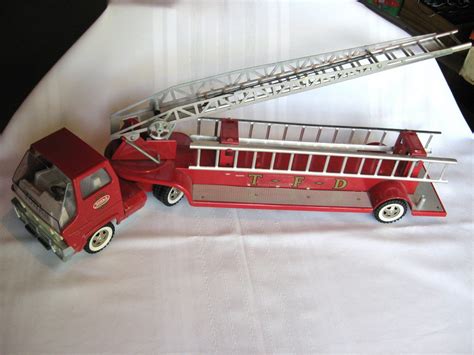 1964 Tonka Aerial Ladder No 998 Fire Truck With 2 Auxiliary