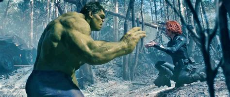 Veremos Más De La Relación Entre Black Widow Y Hulk En Avengers
