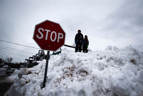Buffalo Buried By Wall Of Snow Photos Abc News