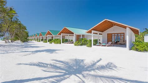 Affordable Bungalows Maldives Resort Accommodation Innahura Rooms