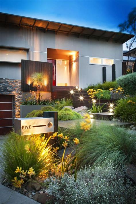 This will help you to add value to your home. 30+ AMAZING DIY Front Yard Landscaping Ideas and Garden Designs - Decorextra