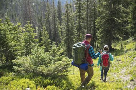 Risk Insights 7 Hiking Safety Tips Lipscomb And Pitts Insurance In