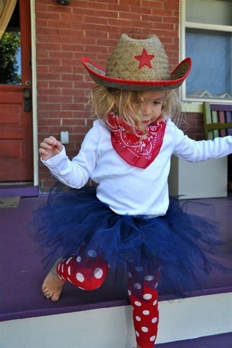 My 2 1/2 year old loves cowboys. Cowgirl Tutu - 41 Epic Halloween Costumes for Your Kids ... …