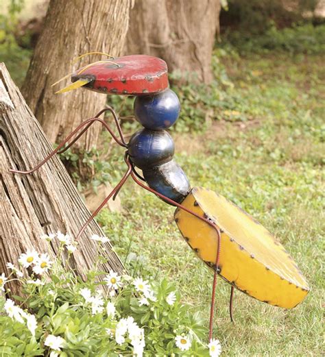 Handmade Recycled Metal Giant Ant Garden Art Sculpture Plowhearth