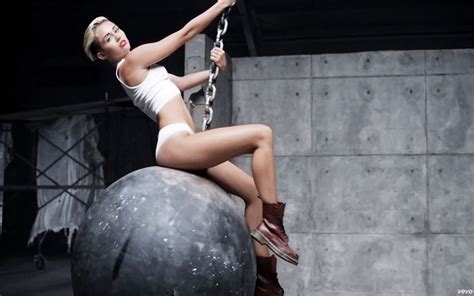 I M Always The Naked Girl On The Wrecking Ball Miley Cyrus