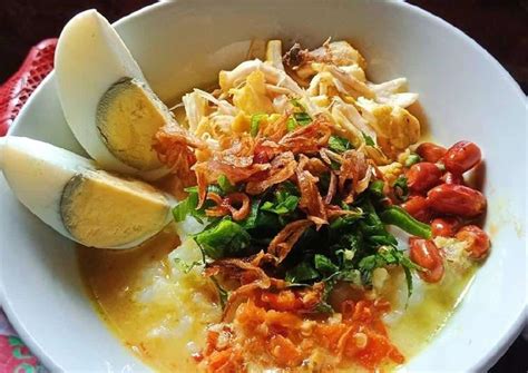 Berikut ini adalah 5 cara membuat bubur nasi yang bisa anda praktikan untuk menu sarapan anda dan keluarga. Rekomendasi 10 Makanan yang Enak Dimakan Malam Hari