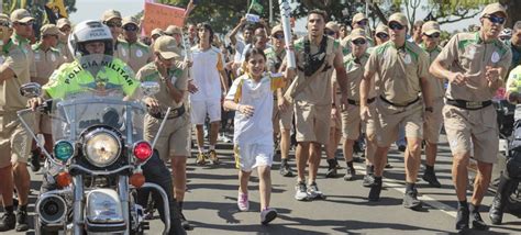 syrian refugee begins olympic torch relay in brasilia un agency un news