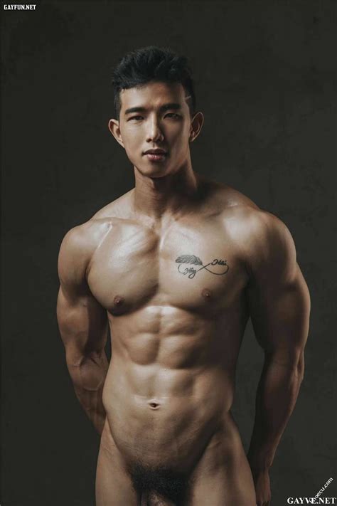 Bao Nguyen Hot Vietnamese Muscular Guy Photo 14