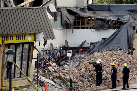 Officials Probe Deadly Philadelphia Building Collapse Cbs News