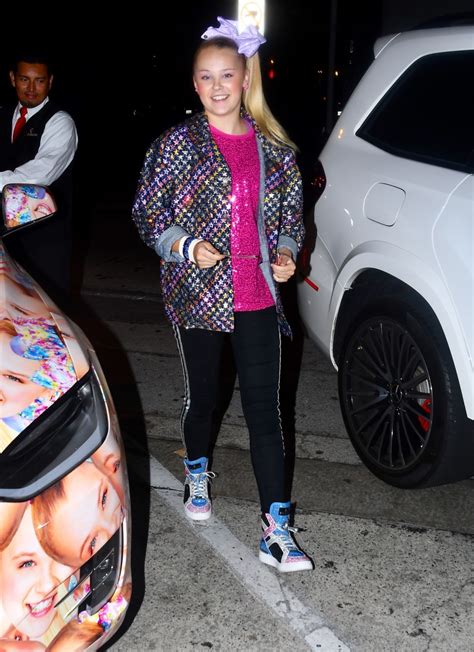 Jojo Siwa Out And About In Los Angeles 10162019 Hawtcelebs
