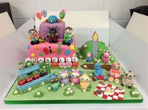 Cbeebies Characters Twin Birthday Cakes Cbeebies Party 2nd Birthday