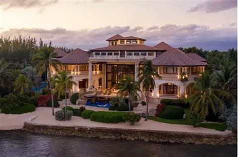 19 Types Of Homes Near Islands The Best Options For Island Living