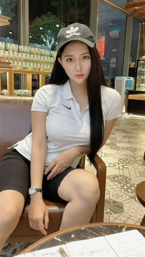 Pong Kyubi Võ Huỳnh Ngọc Phụng Là Ai Hotgirl Hở Bạo 35express