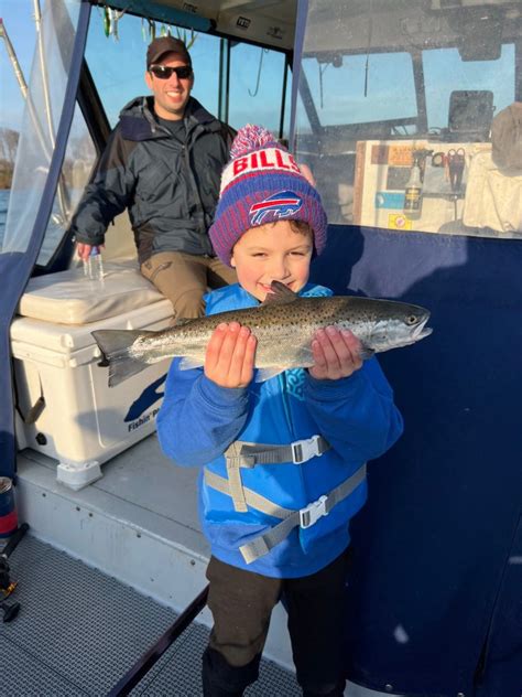 Sodus Bay Fishing Spring 2022 Kings Browns Bass Perch