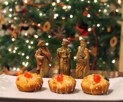 Maybe you would like to learn more about one of these? Easy Rosca De Reyes Buns - Growing Up Bilingual