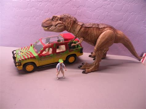 Mavin Jurassic Park Legacy Collection 1993 Ford Explorer T Rex Escape