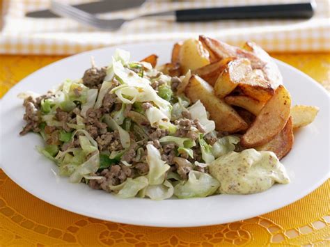 Didn't have yukon gold potatoes, so used one cubed idaho potato and one carton of cannellini beans. Ground Beef with Cabbage and Potato Wedges Recipe | EatSmarter