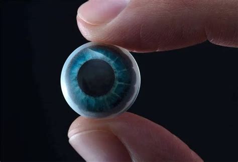 World S First Truly Smart Contact Lens Will Feature Built In Display
