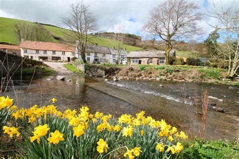 Riverside Cottage Malmsmead Holiday Cottages In Oare The Best O