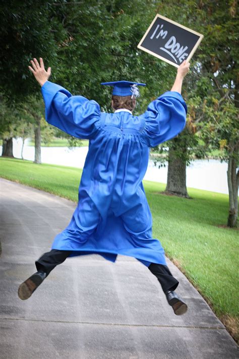 Cap And Gown Im Done In 2020 Graduation Pictures Graduation Poses