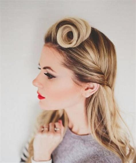 50 Chic Pin Up Hairstyles Trendy In 2022 With Pictures
