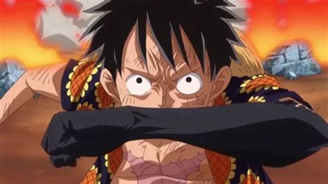 Поделись gif или посмотри похожие gif теги. One Piece 916: Luffy 'chịu nhục' trong Hầm Mỏ Địa Ngục