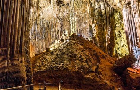 Explore The Hidden Underground 7 Beautiful Caves In