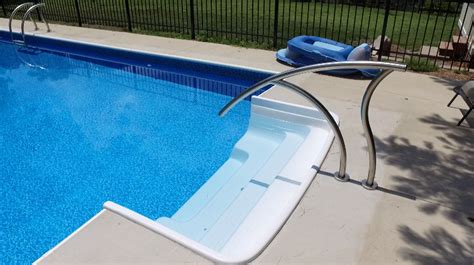 This 14x28ft Rectangle Radiant Pool Is Filled With Fiberglass Steps