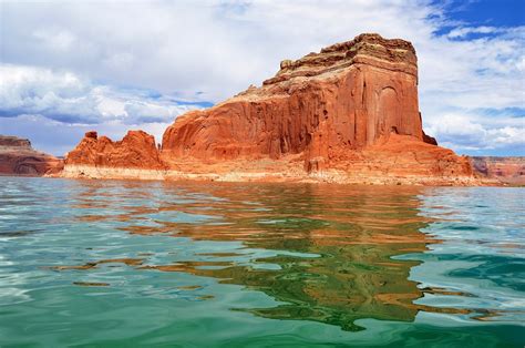 Lake Powell Utah And Arizona United States Beautiful Places To Visit