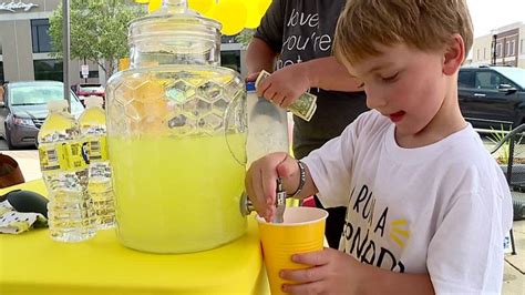 indy organization isaiah 117 house s sunday fundraiser involved lemonade stands throughout the city